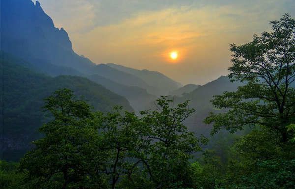 太行堡垒——桃花洞村